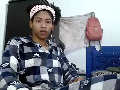 Snapshot of miriam775 chatting on 12-02-24, 11:23 miriam775 online show from 12-02-24, 11:23