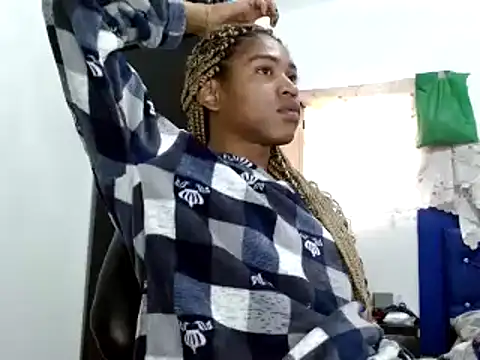 Snapshot of miriam775 chatting on 01-10-25, 02:55 miriam775 online show from 01-10-25, 02:55