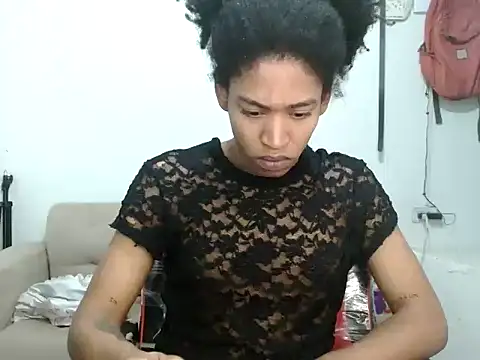 Snapshot of miriam775 chatting on 09-25-25, 11:14 miriam775 online show from 09-25-25, 11:14