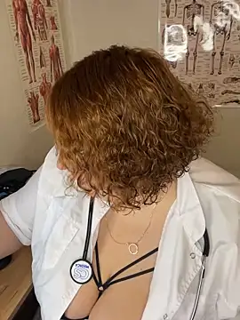 Snapshot of Tania-myr87_ZD chatting on 12-17-24, 09:17 Tania-myr87 ZD online show from 12-17-24, 09:17