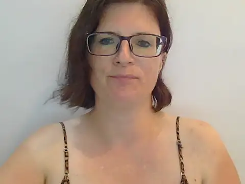 Snapshot of CrimsonMistress chatting on 01-27-25, 03:26 CrimsonMistress online show from 01-27-25, 03:26