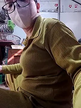 JasminePham online show from 03-15-25, 02:14