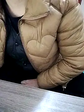 JasminePham online show from 11-28-25, 01:08