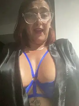 Snapshot of anastasia_and_jordan chatting on 10-27-25, 09:02 anastasia and jordan online show from 10-27-25, 09:02