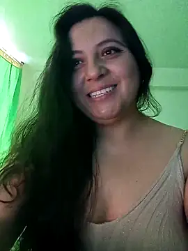 Snapshot of irissex0711 chatting on 09-25-25, 04:00 irissex0711 online show from 09-25-25, 04:00