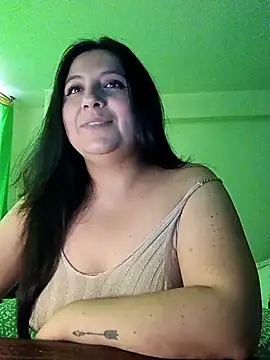 Snapshot of irissex0711 chatting on 10-22-25, 05:45 irissex0711 online show from 10-22-25, 05:45