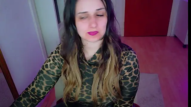 jenna-sxy19 online show from 10-05-25, 04:27