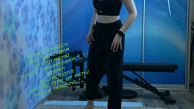 Snapshot of KiraLiLime chatting on 03-17-25, 03:18 KiraLiLime online show from 03-17-25, 03:18