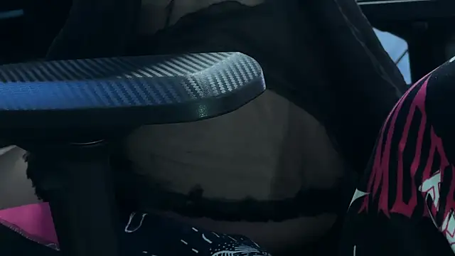 Snapshot of KiraLiLime chatting on 03-20-25, 11:49 KiraLiLime online show from 03-20-25, 11:49