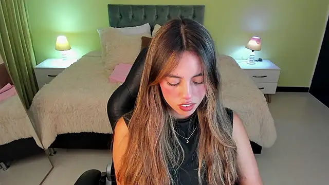  Charlotte evans 1 online show from 02-05-26, 10:58