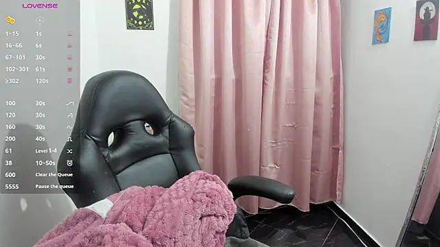 indra cam online show from 12-20-25, 05:14