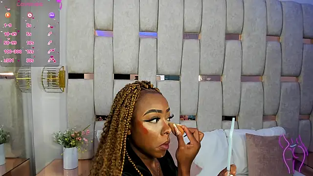 Snapshot of mia_schwarz chatting on 02-04-25, 09:41 mia schwarz online show from 02-04-25, 09:41