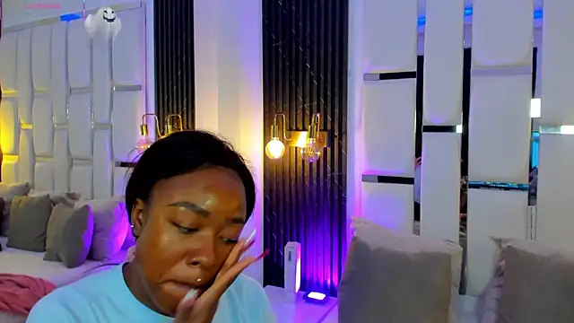 mia schwarz online show from 10-29-25, 09:05