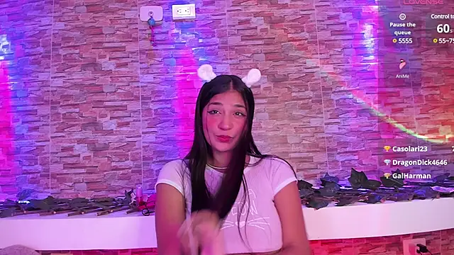 Snapshot of Mikubani18 chatting on 03-20-25, 07:58 Mikubani18 online show from 03-20-25, 07:58