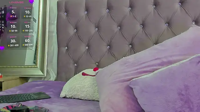 Kharla Marin online show from 02-11-25, 11:22