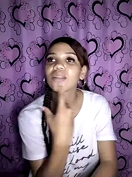 Snapshot of 1CANDYLOVE chatting on 12-11-24, 02:19 1CANDYLOVE online show from 12-11-24, 02:19