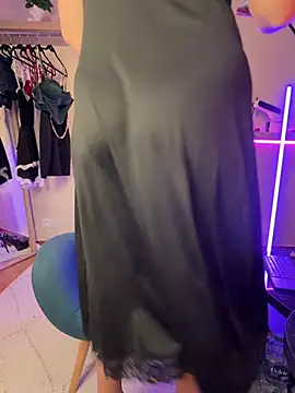 EmyLana online show from 03-10-26, 08:19