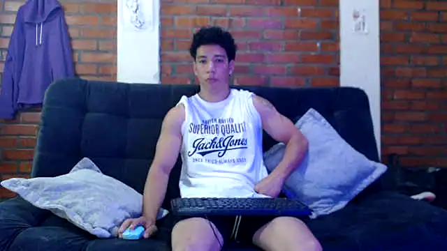 ethan noir online show from 12-09-24, 08:54