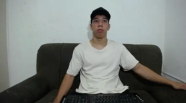 ethan noir online show from 02-12-25, 06:19