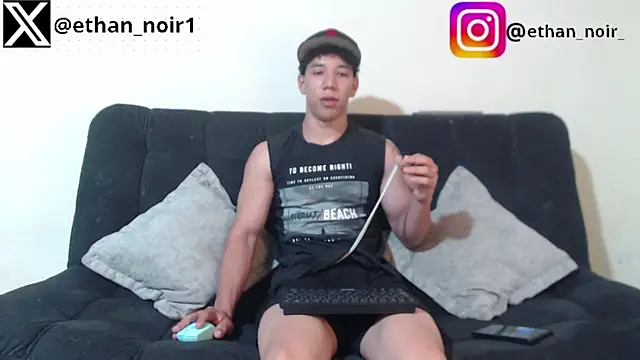 ethan noir online show from 03-21-25, 04:51