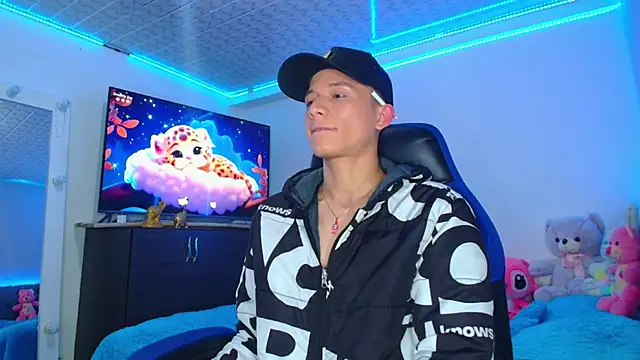 bryamer 19 online show from 01-23-25, 05:02