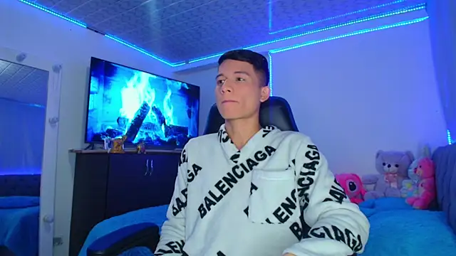 bryamer 19 online show from 01-24-25, 01:03