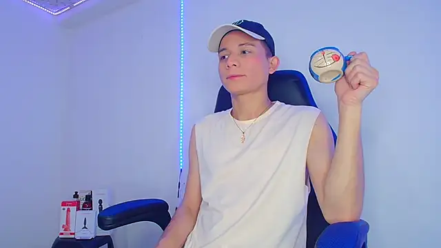 bryamer 19 online show from 03-11-25, 01:59