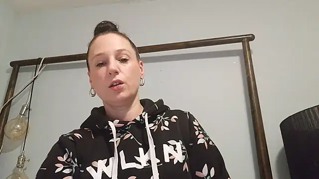 Snapshot of Audrey_hotty chatting on 02-07-26, 05:00 Audrey hotty online show from 02-07-26, 05:00