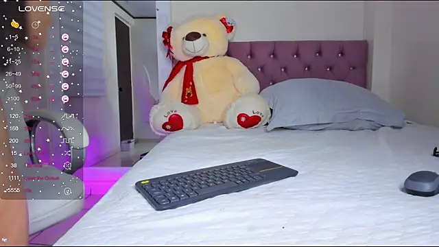 Snapshot of isaa_19 chatting on 03-01-25, 11:15 isaa 19 online show from 03-01-25, 11:15