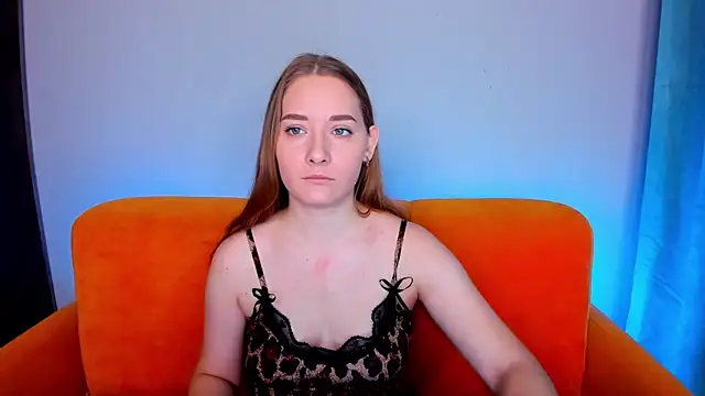 AlinaVice online show from 01-20-25, 01:07