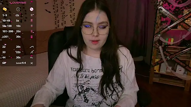 Arizonaa Muse online show from 10-31-25, 01:39