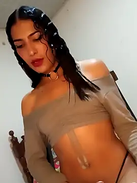 Lanna hott  online show from 01-23-25, 08:24