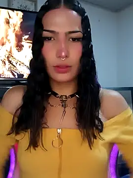 Lanna hott  online show from 09-28-25, 10:53