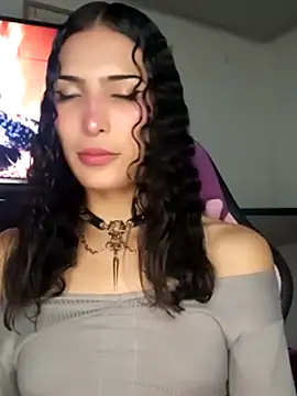 Lanna hott  online show from 10-03-25, 11:02