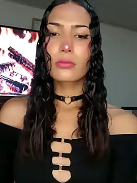 Lanna hott  online show from 11-21-25, 11:20