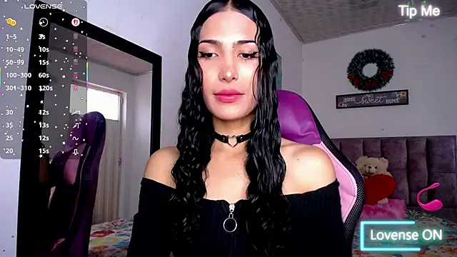 Snapshot of Lanna_hott_ chatting on 08-04-26, 06:54 Lanna hott online show from 08-04-26, 06:54