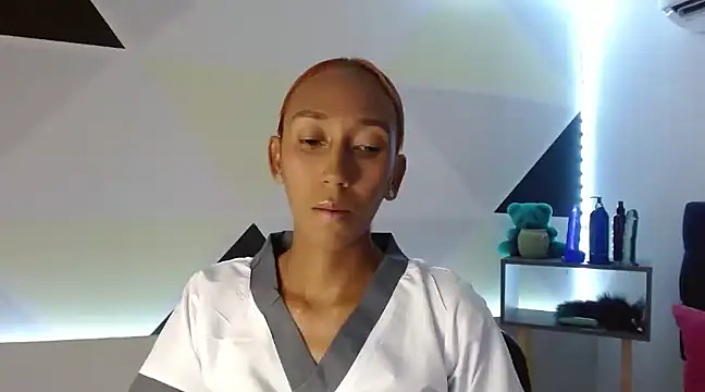 Snapshot of ZashaRomero chatting on 02-24-25, 07:52 ZashaRomero online show from 02-24-25, 07:52