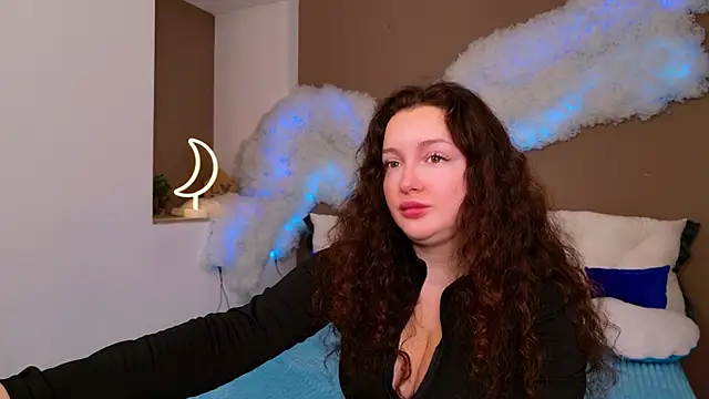 Snapshot of GloriNichols chatting on 11-10-25, 06:12 GloriNichols online show from 11-10-25, 06:12