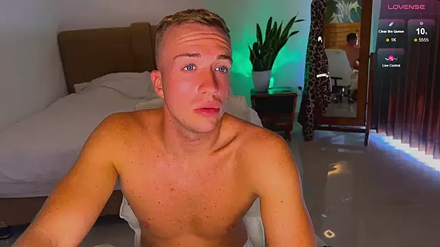 tommy cumfinger online show from 11-17-25, 01:22