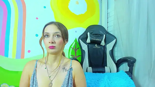 Melissa walker  online show from 10-03-25, 12:02