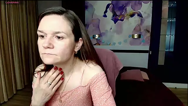 AriaGray online show from 04-14-26, 12:16