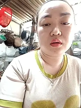 VyOanh2K online show from 02-26-25, 05:53