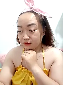 VyOanh2K online show from 03-03-25, 02:26