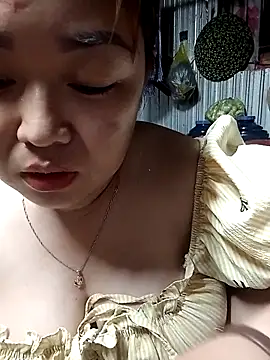 VyOanh2K online show from 11-15-25, 03:19