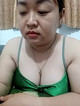 VyOanh2K online show from 12-14-25, 04:01