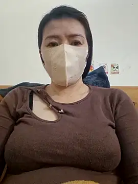 Susu204 online show from 12-16-24, 01:32