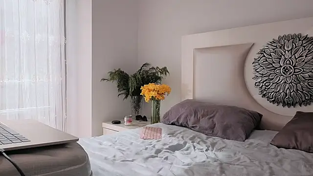 my lina online show from 03-05-25, 07:38