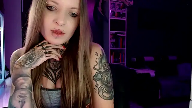 Snapshot of InesGold chatting on 02-22-25, 06:30 InesGold online show from 02-22-25, 06:30