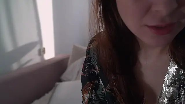 Snapshot of Cleopatra3101 chatting on 02-20-25, 06:17 Cleopatra3101 online show from 02-20-25, 06:17