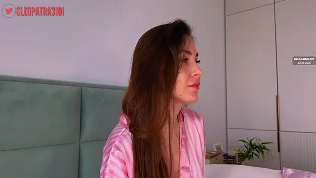 Snapshot of Cleopatra3101 chatting on 09-29-25, 09:03 Cleopatra3101 online show from 09-29-25, 09:03